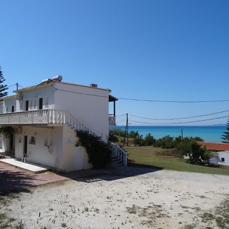 Anatoli Apartments Agios Stefanos Avliotes  Exterior photo
